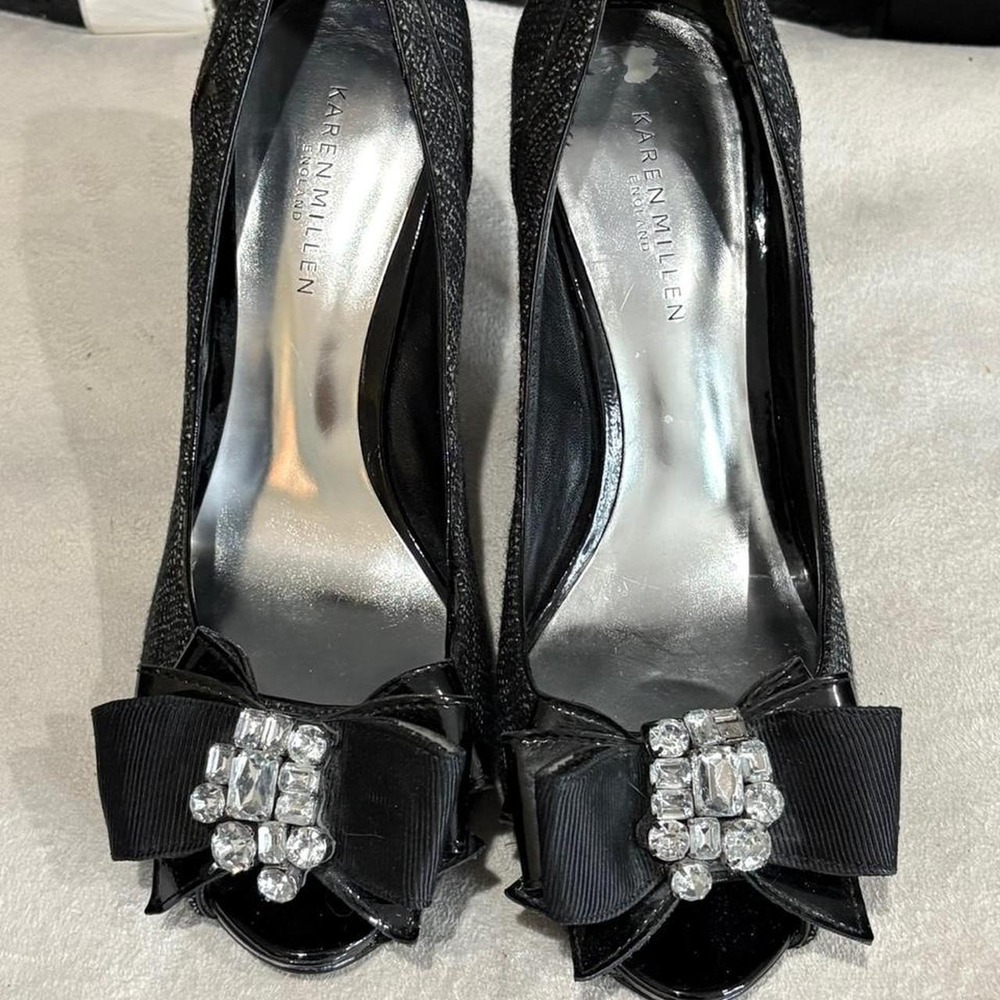 Karen Millen bow heels size 38.5